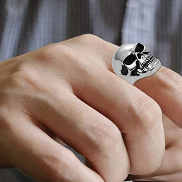 Stainless Steel Full Skull Ring - Picture 3 of 7